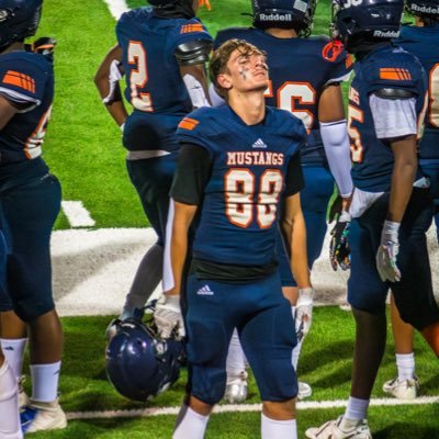 SACHSE HS, TX | 3.93 GPA | WR C/O 28’ | 6’1 182lbs | 100M- 11.24 | 200M-22.41 400M- 52.47 | Julian.madison416@gmail.com