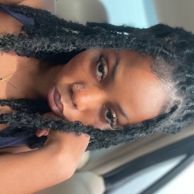 model💫❣️ makeup artist 👩🎨 Unilorin graduate 👩🎓 I sell male and female wears at a very affordable price my dm is open for business only