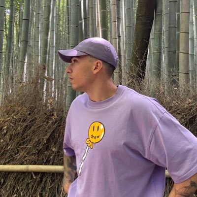 Manupem_'s profile picture. 