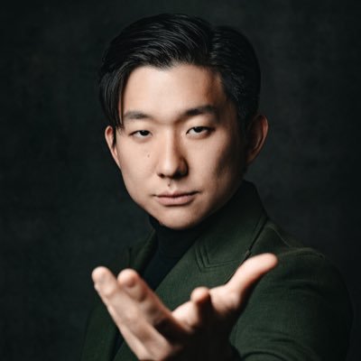 Mestre da Mente, Hipnotista e Mágico 🇧🇷🇰🇷 🗝️ Liberdade Mental 🧠 Fundador @nousplayer 🏆 Forbes Under 30 📧 comercial@pyong.com.br