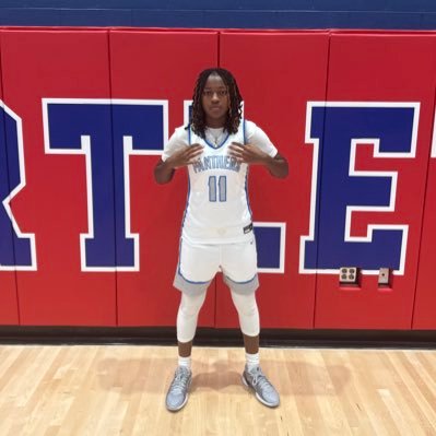 Bartlett High School | 2026 Combo Guard | NCAA ID# 2106218168