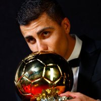 Eddy (@allesontiire) 's Twitter Profile