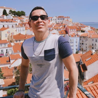 The world is a beautiful place when you travel the right way
