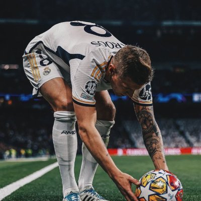 Mbaraka_peter's profile picture. Blackfeet 👣
The Great Man United fan🟥⬜⬛ 
Biggest Fan for Germany national team 🇩🇪
#prov'onwhat'ue've