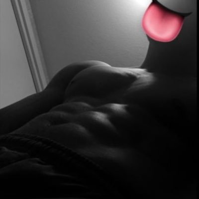 ahuiahduqkdfbd's profile picture. Paris boy 🇫🇷