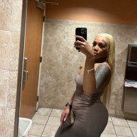 💰 (@_reddxo_) 's Twitter Profile