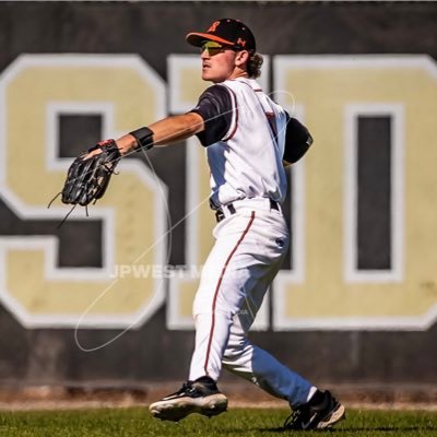 Riverside City| 2025| 5’10” |170 |OF|3.6 GPA| parksobie56@gmail.com