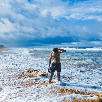 cinephile 🎥
sports⚽🏟️,
fitnes,
lifestyle,
social