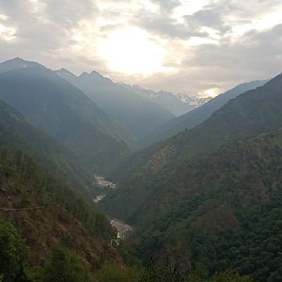 sajal593's profile picture. CA aspirant...🖋️
MAHIRAT..❤️