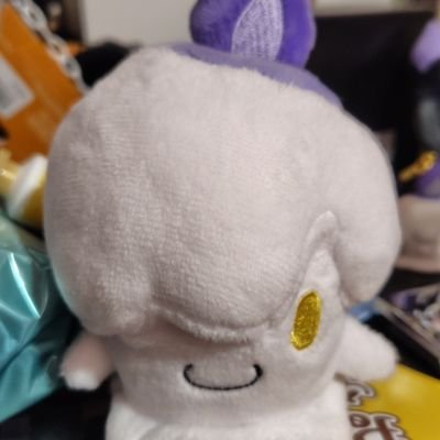 主に推しと知り合いと趣味用垢。格ゲーとかポケモンとか漫画とか画像とか動画編集等が好き。ゲーム大会の写真を撮るのも好き。ZERO3のお手伝い屋さん。
にじさんじ箱推し、特にNornis、さんばか、レバガチャ組推し。