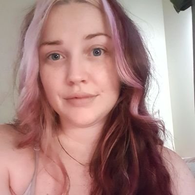 BoathBrookelyn's profile picture. fuck what you think you know! 😏