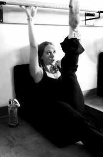 JodiConroy's profile picture. The glass is always half full!