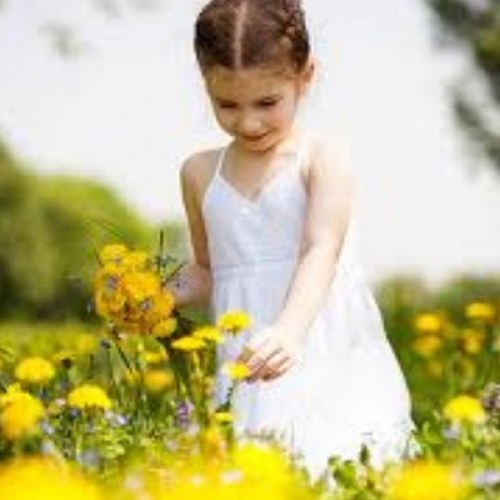 SarahHylandLuva's profile picture. im 4 years old, god bless you I am Jennifer Anne Rose Puckett~Benson, my mom @SamLuvs_Ham and my daddy @Benson_Freddie