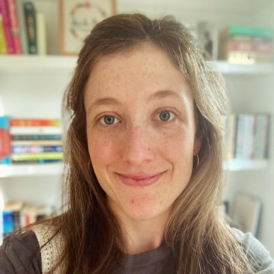 ✍️Freelance Book Editor. 📚Editing services for writers + publishers. 💻Previously @HQstories + @DHAbooks. ⚡️British Californian.
