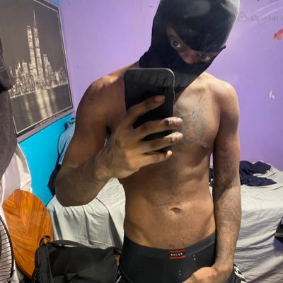 If U don’t Like a DL Versatile niggas Than GTFO My Page Or Unfollow Me Duh lol , Other Wise Hit that Follow Button (Follow my Snap @Dlversefrea_215)
