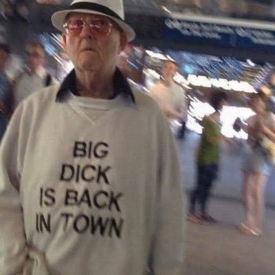 cozmiclattee's profile picture. 