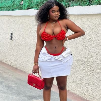 Body Positive raises to power 💯
Dm for Ads and promotion
@Chelseafc