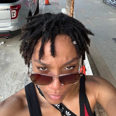 hippiehotep's profile picture. 26 • 🏳️‍🌈🇯🇲