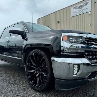 flores_rob33514's profile picture. 