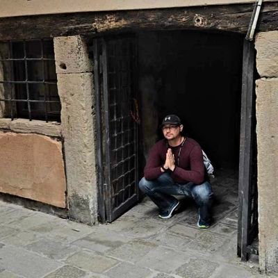 LegacyofDave's profile picture. Primarily involved in Bitcoin and Cardano.