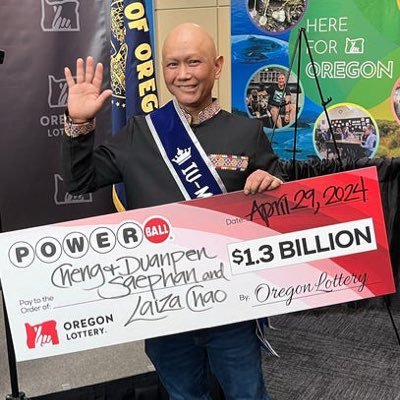 I’m Cheng Charlie Saephan the winner of the $1.3billion dollar powerball lottery... I’m giving out $30,000 to my first 2k followers. God bless America 🇺🇸 ❤️