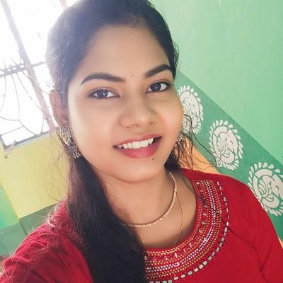 baabi_98's profile picture. 💜💛💜 KKR💜💛💜
❤️❤️SRK❤️❤️ Virat Kohli❤️❤️