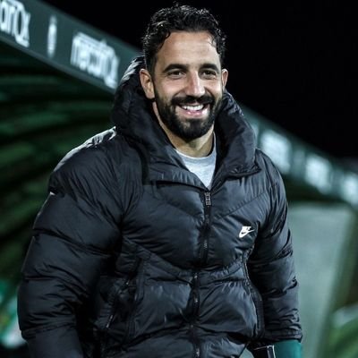 GadgetsNicky's profile picture. FOREX TRADER
entertainer❤️
Manchester United diehard 😍
music🤩
love cooking ❤️❤️... 
travelling