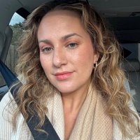 Pia (@pinarrawlins) 's Twitter Profile