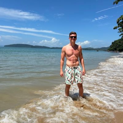 alexhunt_96's profile picture. 