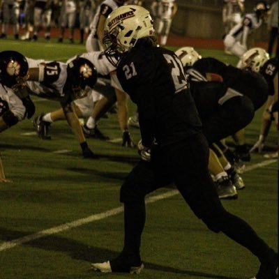Football | Class of 2026 | RB/FS/Linebacker/kicker| 5'8 170lb | Bellingham High School | Contact: 360-483-6112 / owenhansteadfb@outlook.com