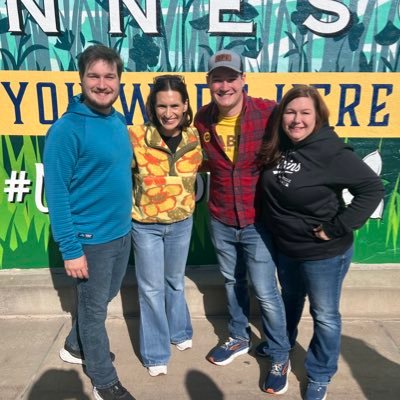 CLA for MN House DFL 🏛. Tabke4MN Campaign Manager 🗳️. First-time marathoner 🏃. Save the bees 🐝 . Choir is in my blood 🎵