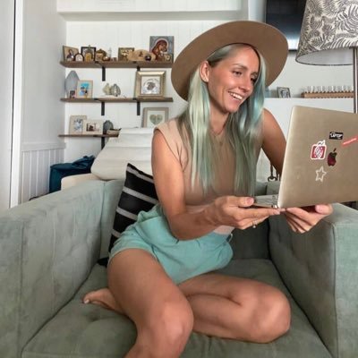 AnnieMitchelet's profile picture. Entrepreneur💼 & Certified blockchain Analyst📉🔗 ~ Pure blood🩸 ~love our veterans & constitution 🇺🇸~NRA life member💪  /🚫No porn  /Only two genders M&F