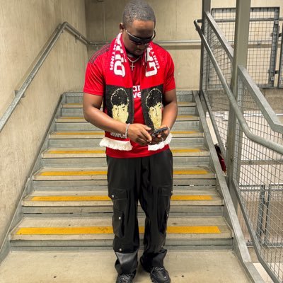 UTDswaae's profile picture. 26 Man United Forever no matter what. #mufc #glazerout. FUCK THE GLAZERS