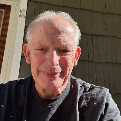 AlexEva53965's profile picture. 