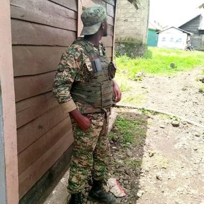 Colonel à l'ARC|Architecte de la paix| patriote| Amoureux du Congo| juriste de formation| Construisons un Congo où tous avons une voix et une chance équitable|