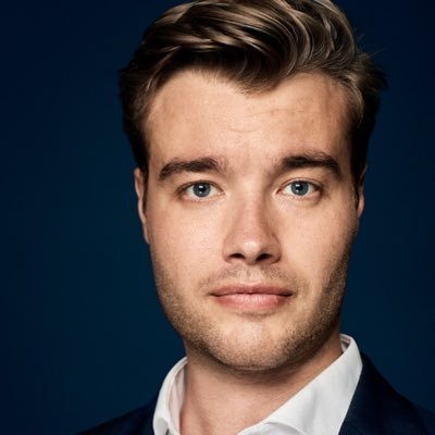 Konsulent hos Ulveman & Børsting. Engang politisk journalist på @Berlingske og @tv2nyhederne. Fang mig på +45 53 34 56 66 eller rbs@ulvemanborsting.com