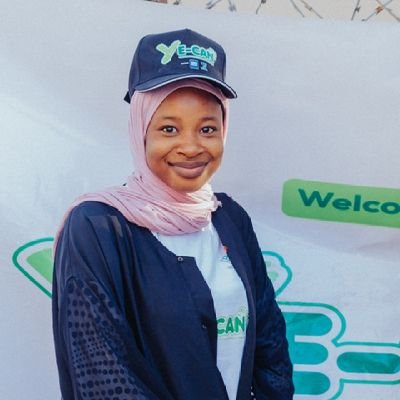 Avid reader|Your favorite lensgirl |Social Activist| Education enthusiast |Climate change advocate | Muslim for Humanity!| cofounder @useful_youthful