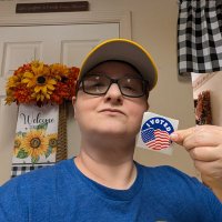 Heather (they/them/not late for dinner) (@thesaxyone) 's Twitter Profile