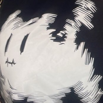 mari__1100's profile picture.