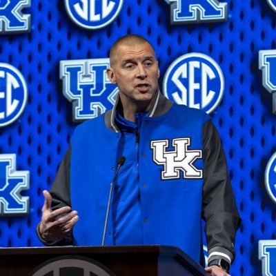 Kentucky born and raised. Love hoops and football. Former 🏀 coach. Analytics & Anime nerd #BBN #ATOBTTR #LakeShow #NBA #DBZ #OnePiece #Naruto