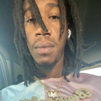 28 straight male CONTENT CREATOR from tampa. NY🛩️FL peep the 🔥 content and tap link‼️
