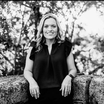 Principal at Odem Elementary School, Christian, wife, dog mom, Baylor alum ‘03, coffee addict, 8w7, Psalm 18:30.