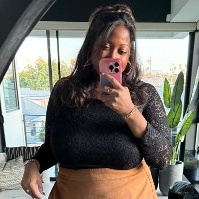 Dolce_Grad's profile picture. The doctor is in.