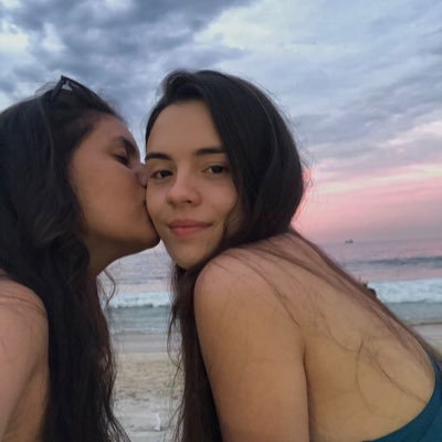 💙💛