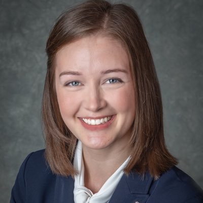 PG3 @uw_IMresidency 🩺 grad of @uwsmph 🦡 & @luthercollege 🇳🇴 future gastroenterologist 💩 gardener 🪴 reader📚