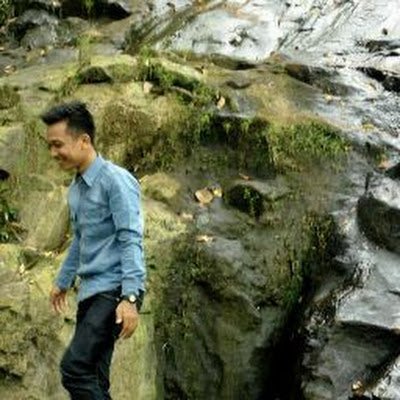 Roji1979819's profile picture. 