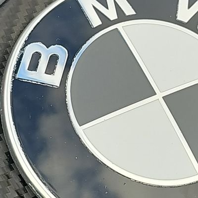 SafelineTaxis1's profile picture. 