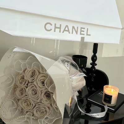 ayvnrdf's profile picture. 