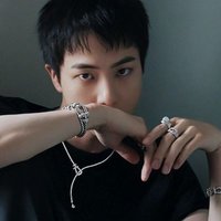 asete⁷ (@vrunbts) 's Twitter Profile