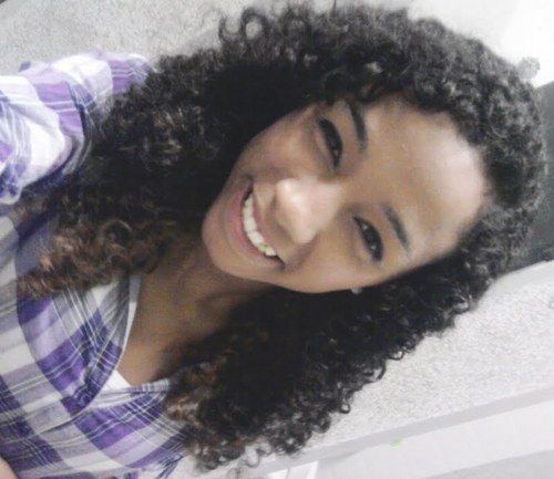 Viver feliz , a unica coisa que importa ! (: